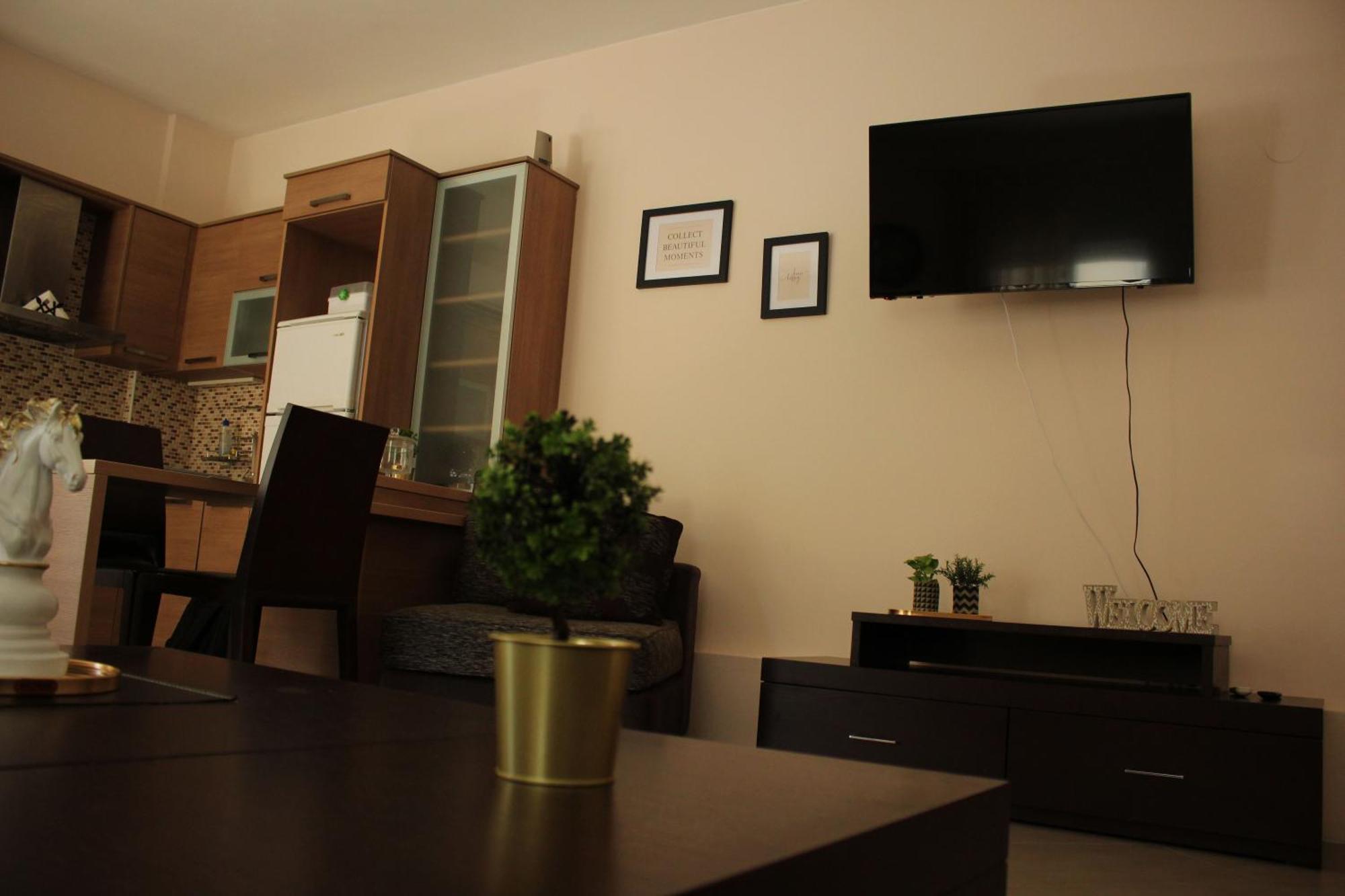 Alice Apartment Alexandroupolis Exteriör bild